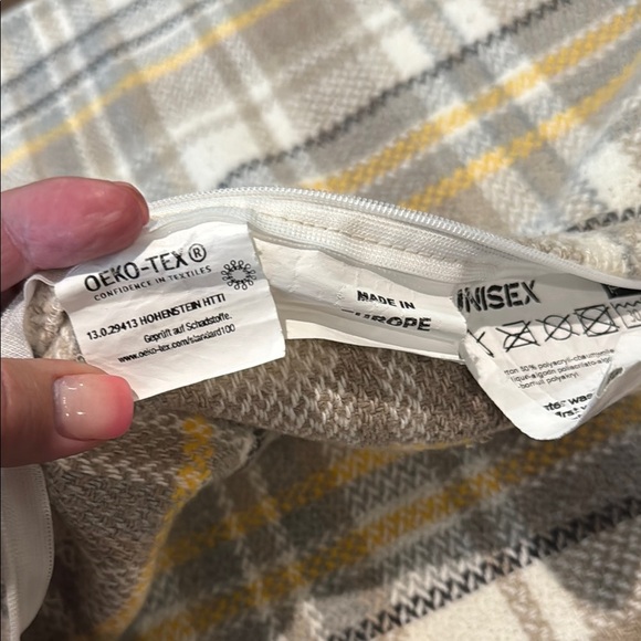 Elegant Plaid Accent Pillow Covers - Gray, Cream & Yellow. 18" x 18" - Picture 5 of 6